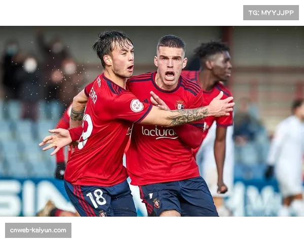 奥萨苏纳防守体系前十五分钟稳固 布迪米尔面对老对手效率高 奥萨苏纳防守体系前十五分钟稳固 布迪米尔面对老对手效率高